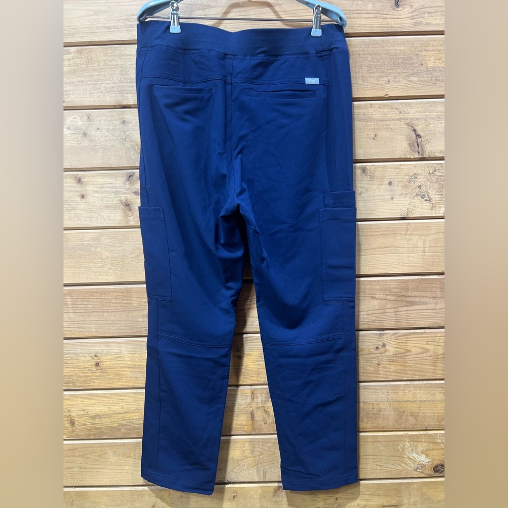 FIGS Men’s Axim Slim Short Scrub Pants – Navy – Size Large Short - NWT - Picture 3 of 9